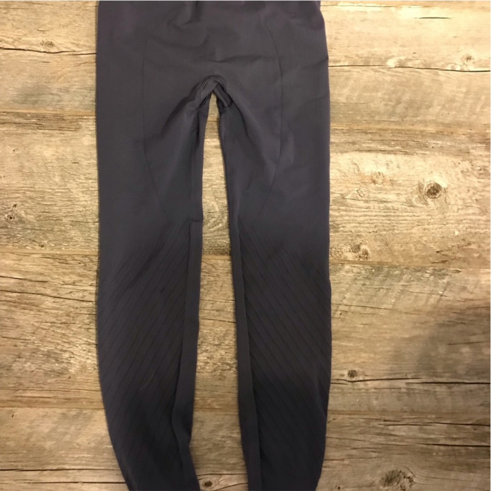 Lululemon blue leggings
